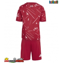 Camisa de Futebol Liverpool Equipamento Principal Infantil 2026-27 Manga Curta (+ Calças curtas)